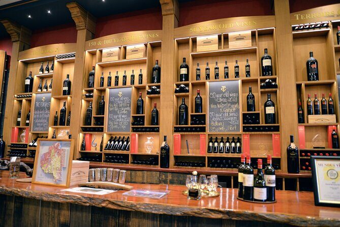 Adelaide Japanese Group Winery Day Tour in Barossa and Hahndorf - Lunch at the winery: included meals and dietary needs