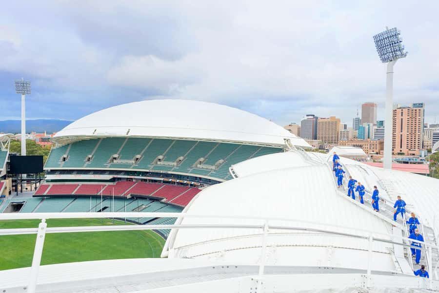 Adelaide: Rooftop Climbing Experience of the Adelaide Oval - Gear, breathing rules, and the real effort on the roof