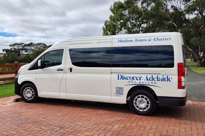 Premium All-Inclusive McLaren Vale Wine and Brew Minibus Tour - Swell Brewing Co. lunch: craft beer with no-stress eating